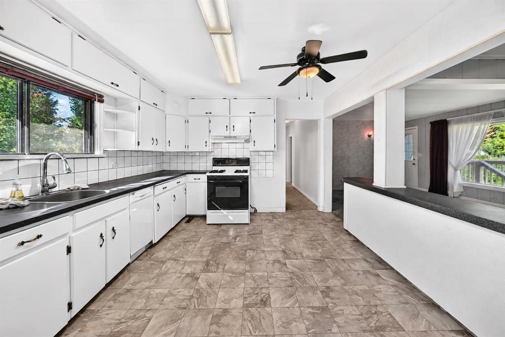 7219 Bow Crescent Nw, Calgary, AB