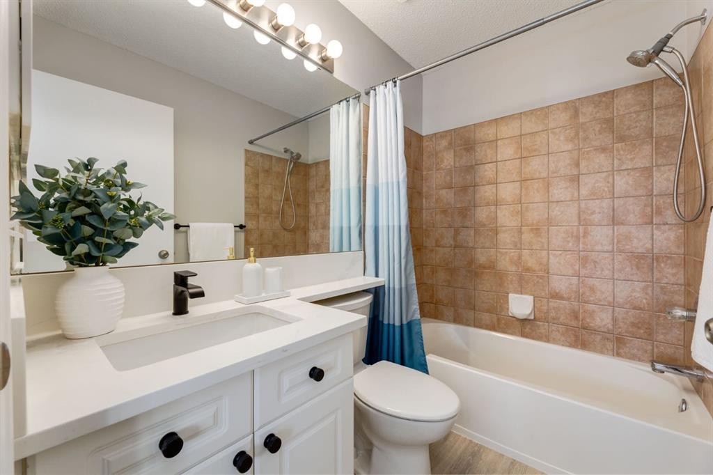 241 Tuscany Drive Nw, Calgary, AB