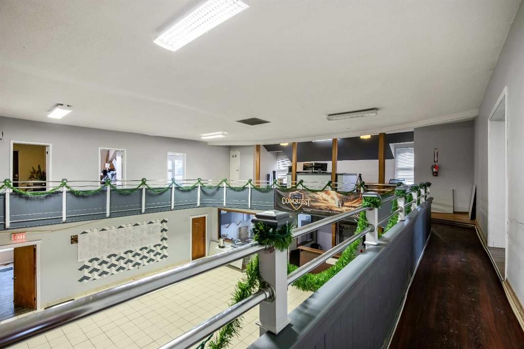 1405 8 Avenue Se, Calgary, AB
