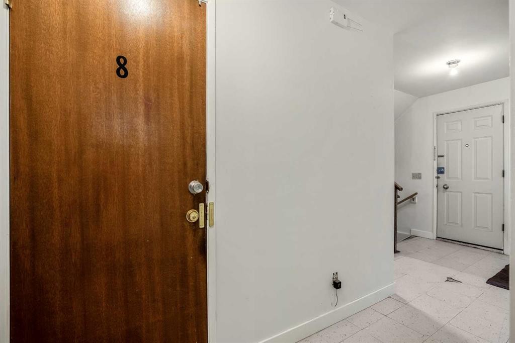 1405 8 Avenue Se, Calgary, AB