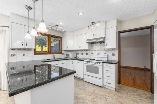 940 Edgemont Road Nw, Calgary, AB 