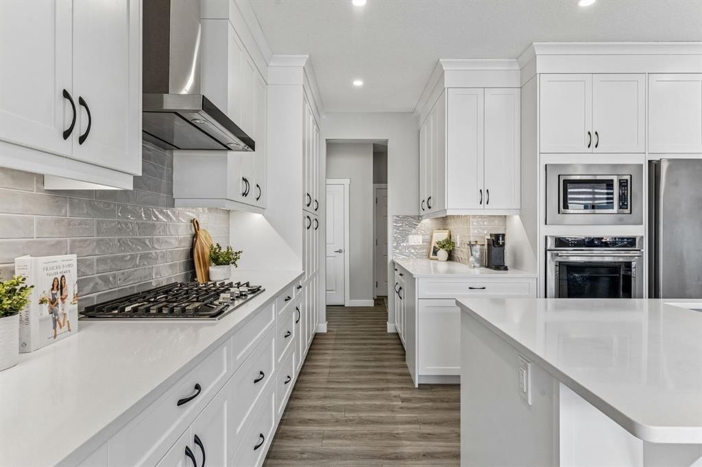 264 Riviera Way, Cochrane, AB