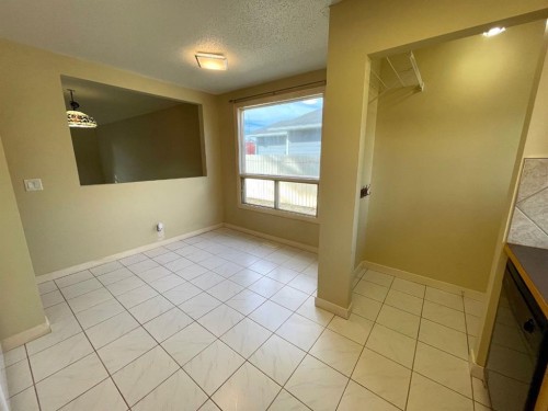 247 Bracewood Road Sw, Calgary, AB 