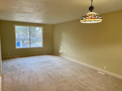 247 Bracewood Road Sw, Calgary, AB 