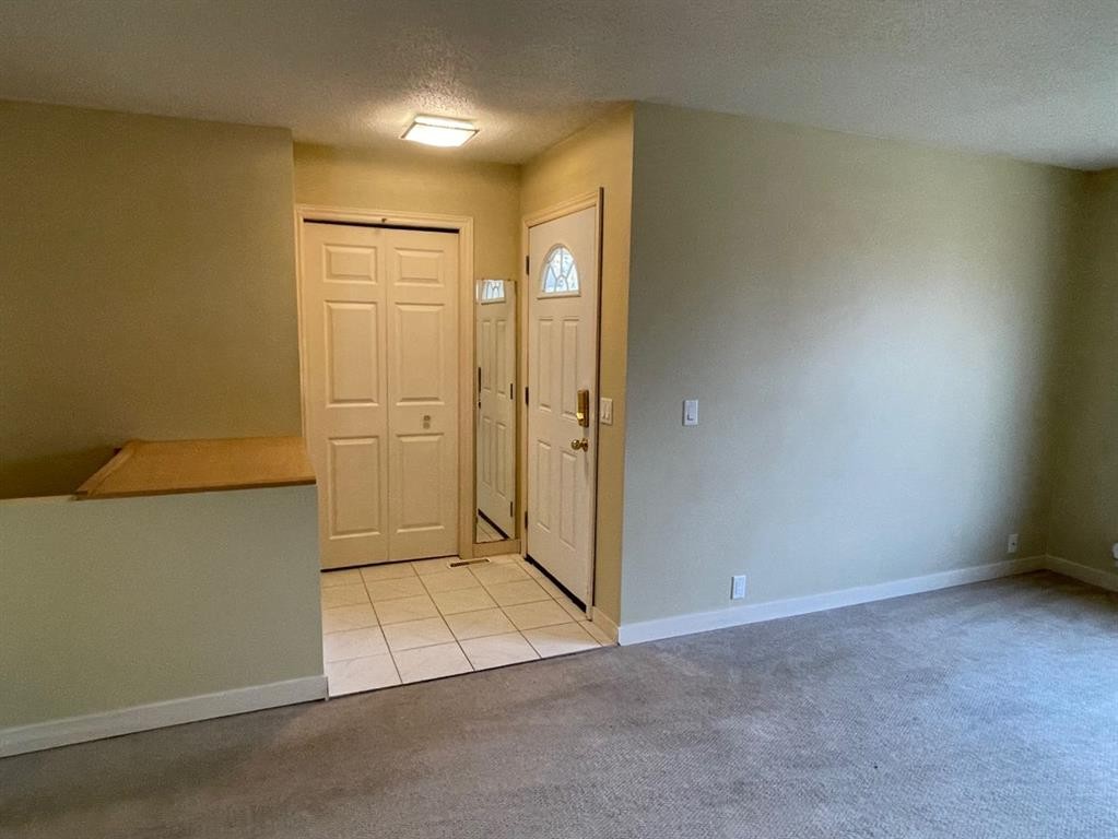 247 Bracewood Road Sw, Calgary, AB