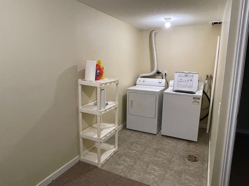 247 Bracewood Road Sw, Calgary, AB