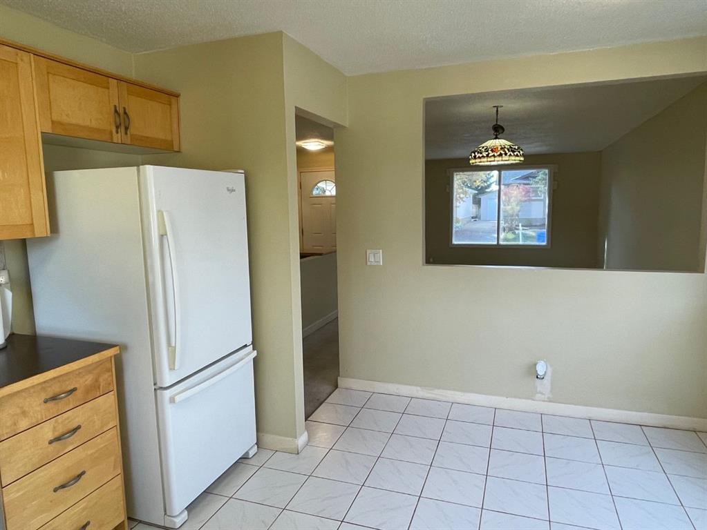 247 Bracewood Road Sw, Calgary, AB