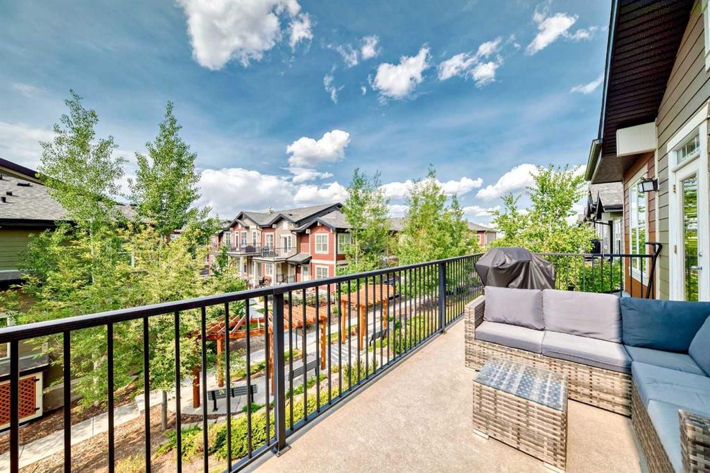 652 Cranford Walk Se, Calgary, AB