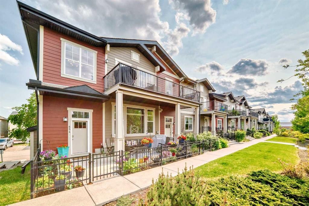652 Cranford Walk Se, Calgary, AB