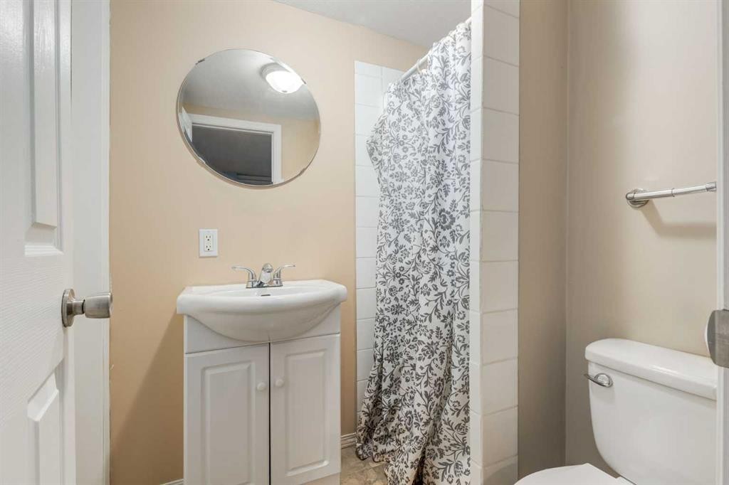 87 Royal Elm Way Nw, Calgary, AB
