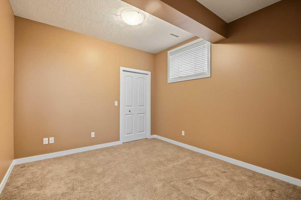 162 Brightonstone Landing Se, Calgary, AB