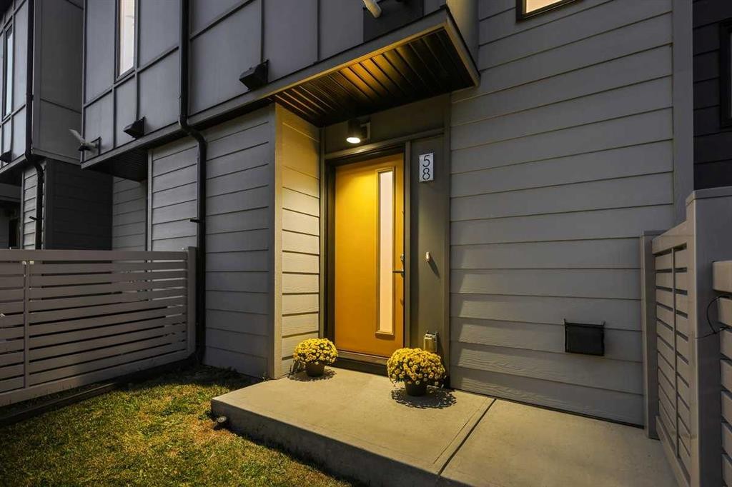 58 Evanscrest Court Nw, Calgary, AB