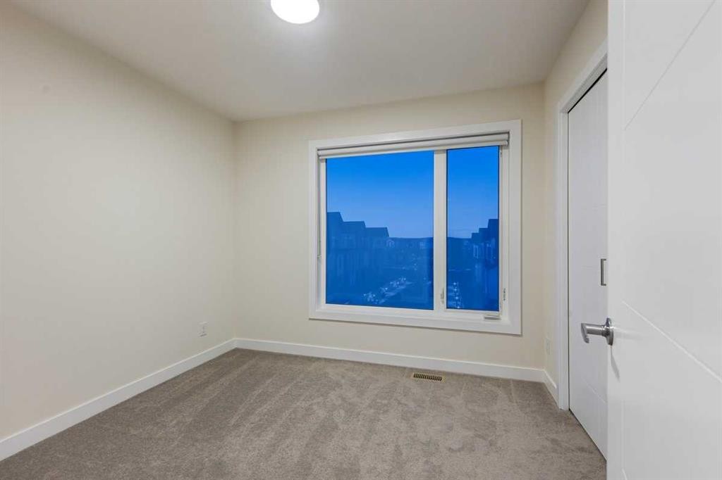 58 Evanscrest Court Nw, Calgary, AB