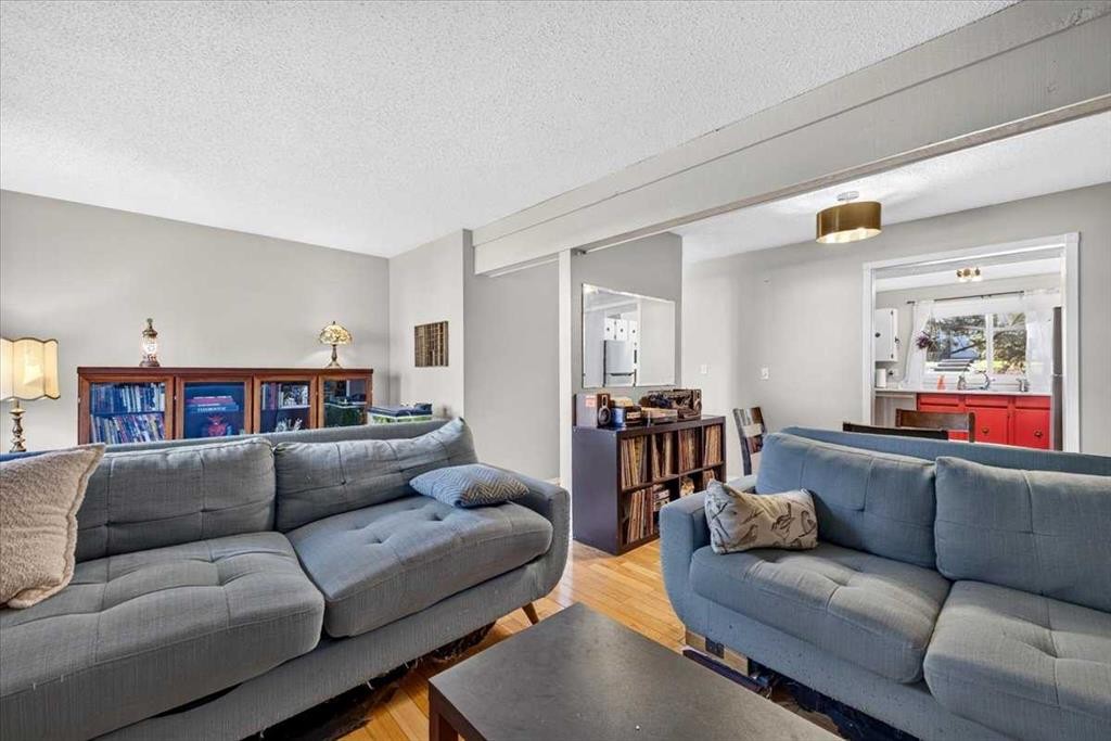 61-4940 39 Avenue Sw, Calgary, AB