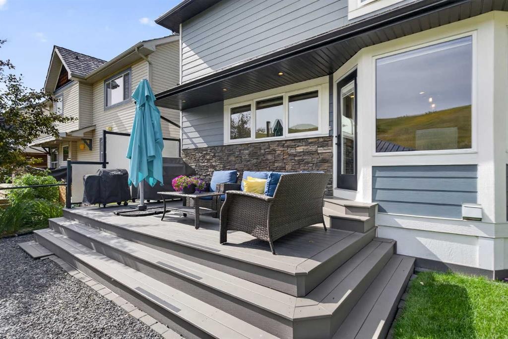 113 Hidden Creek Park Nw, Calgary, AB