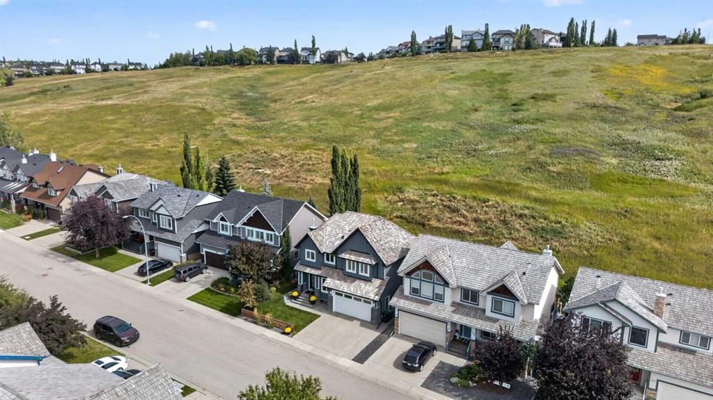 113 Hidden Creek Park Nw, Calgary, AB
