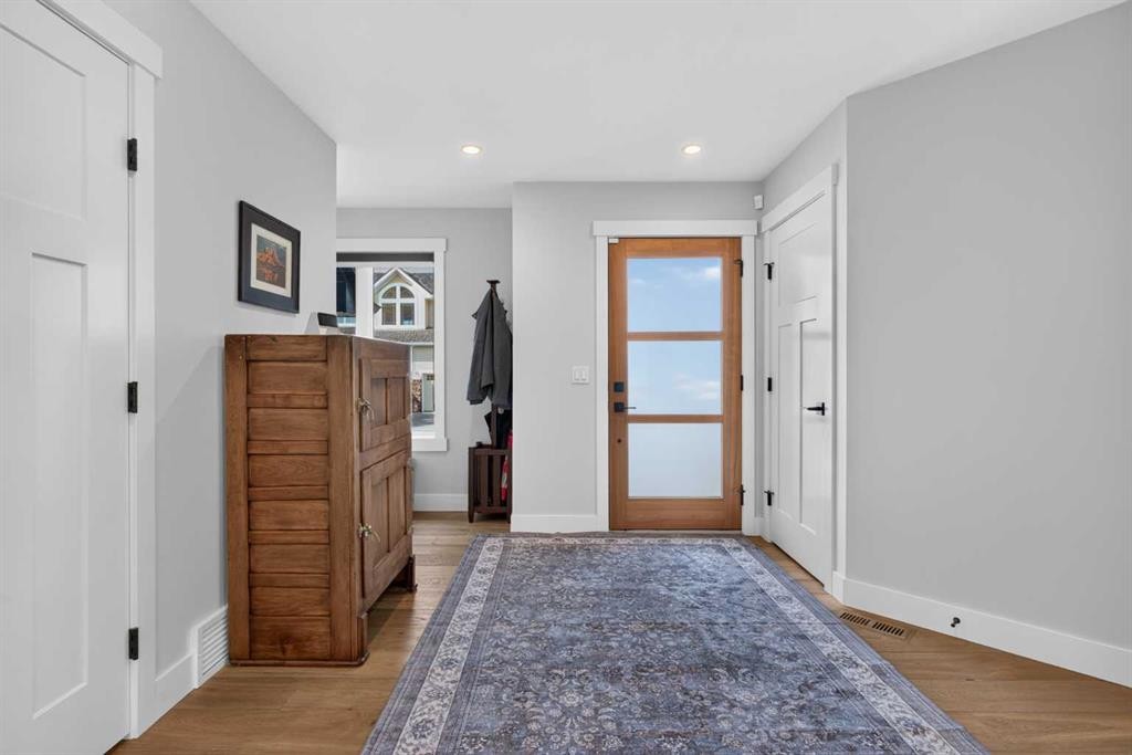 113 Hidden Creek Park Nw, Calgary, AB