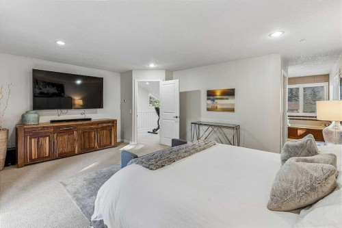 9956 Patton Road Sw, Calgary, AB 