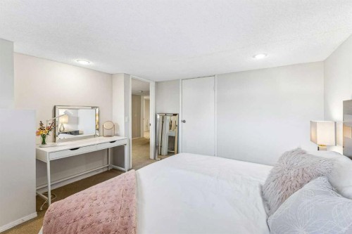 9956 Patton Road Sw, Calgary, AB 