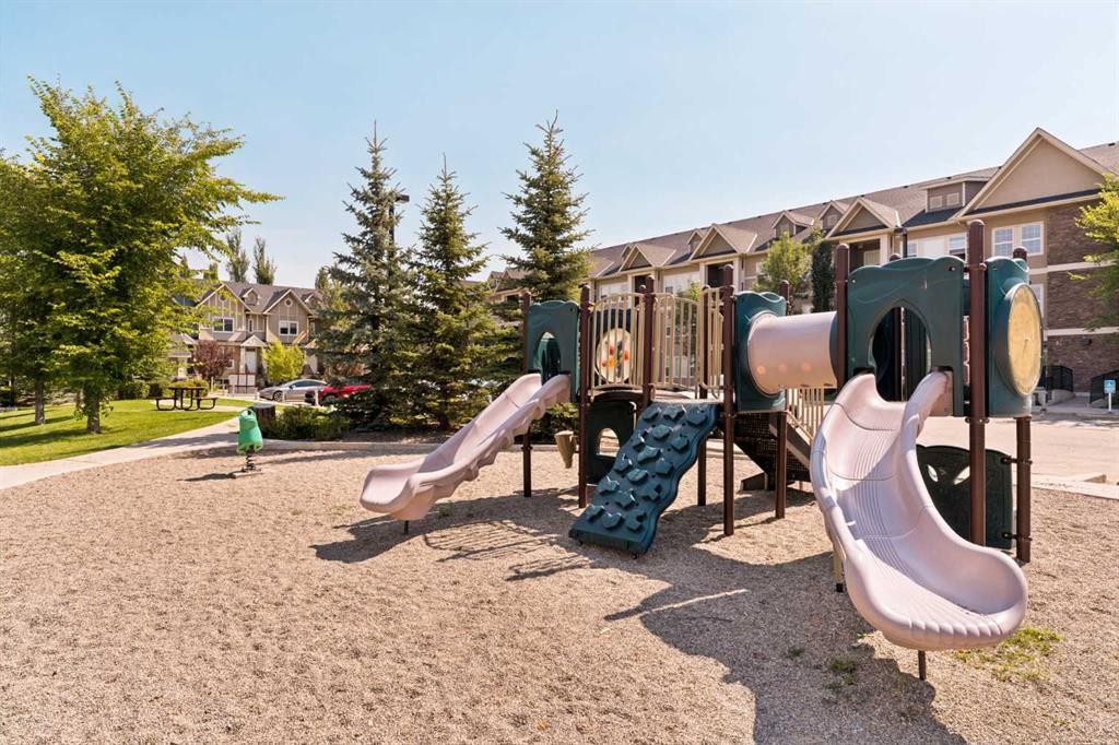 316 Cranfield Common Se, Calgary, AB