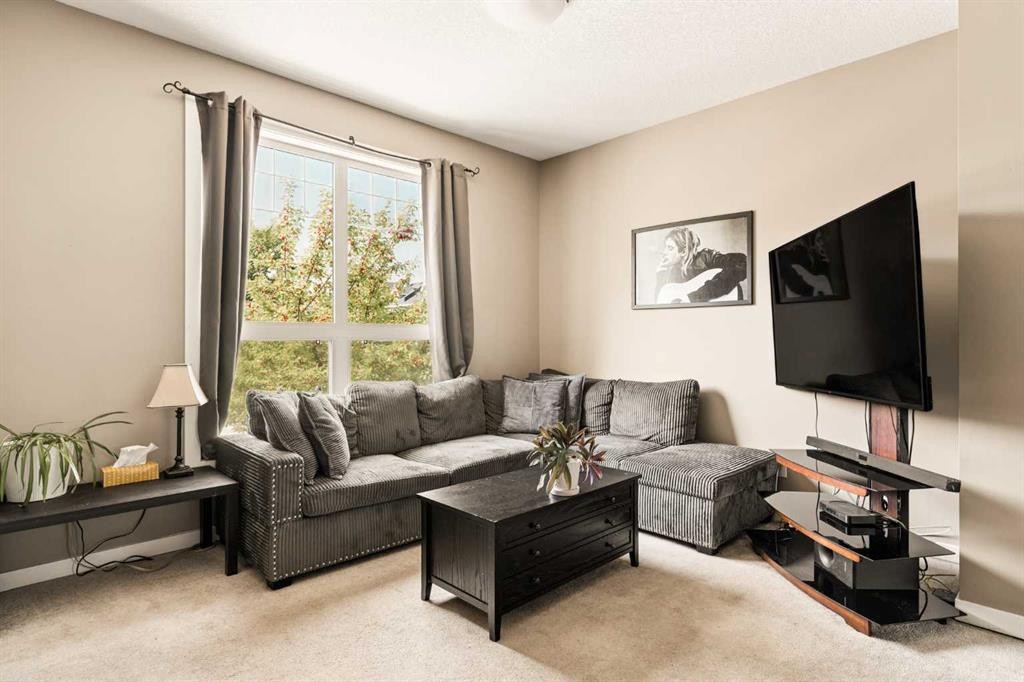 316 Cranfield Common Se, Calgary, AB