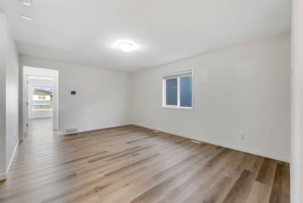 31 Corner Meadows Grove Ne, Calgary, AB