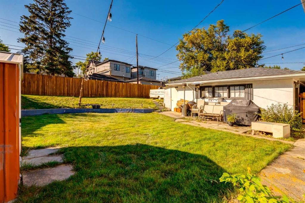 113 Hounslow Drive Nw, Calgary, AB