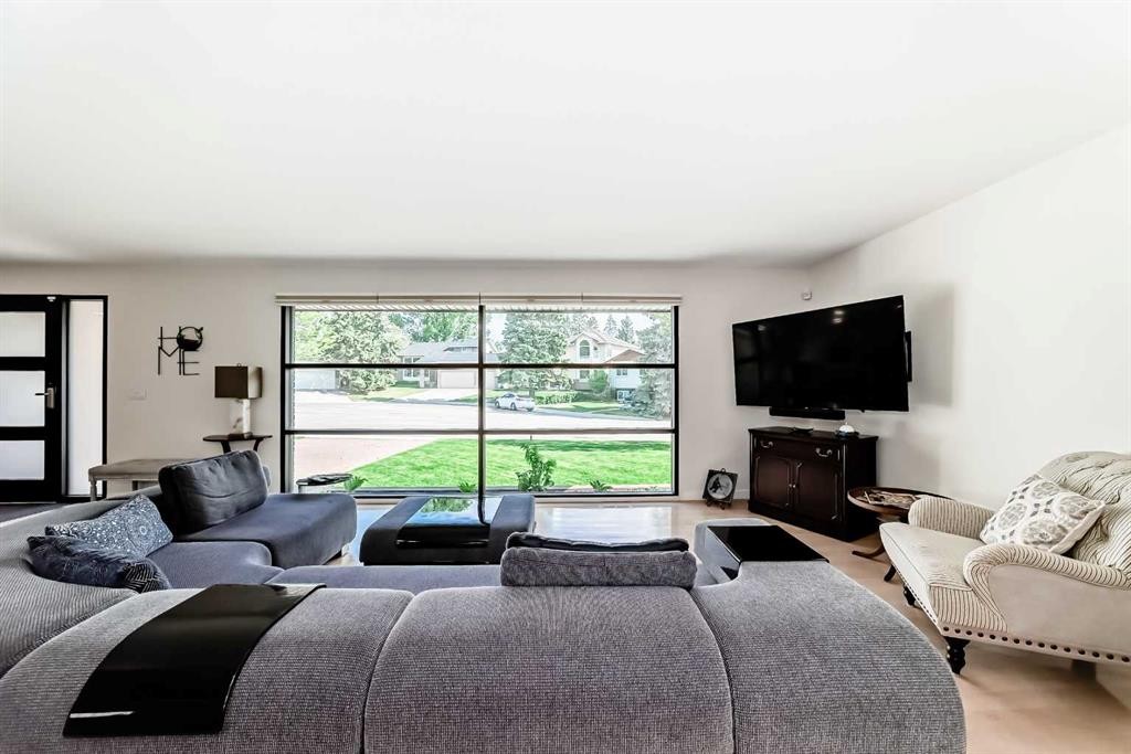 36 Norseman Place Nw, Calgary, AB