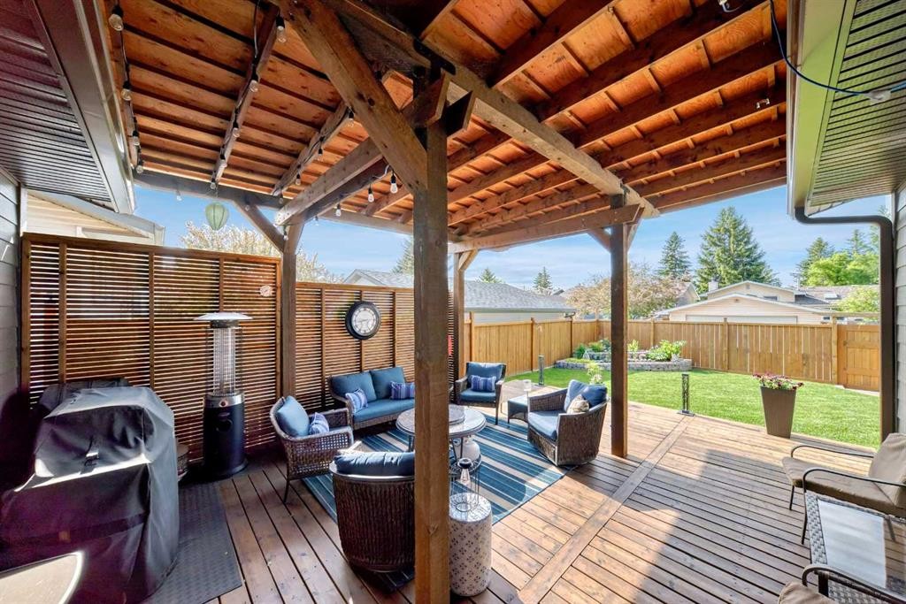 36 Norseman Place Nw, Calgary, AB