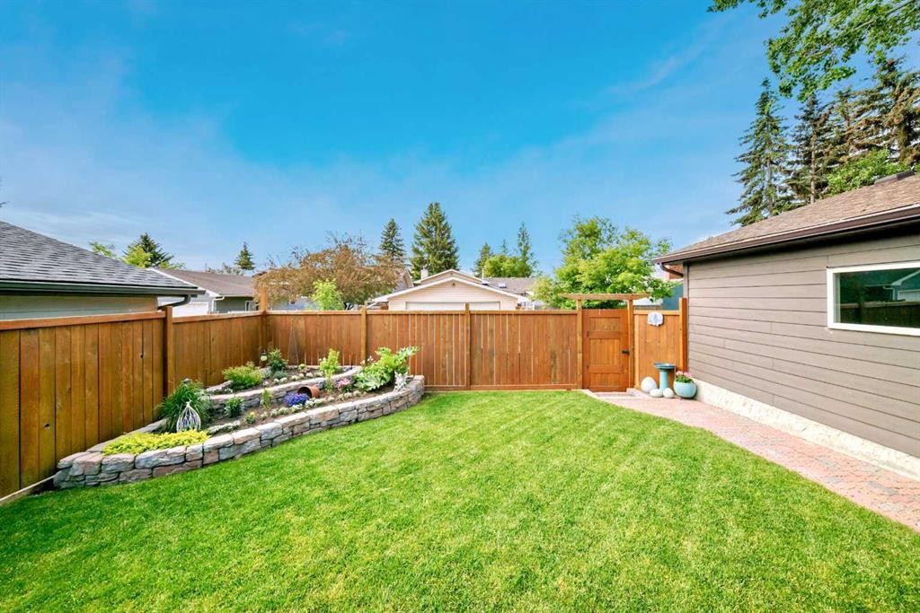 36 Norseman Place Nw, Calgary, AB