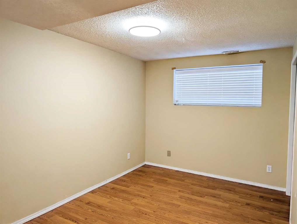 5972 Madigan Drive Ne, Calgary, AB