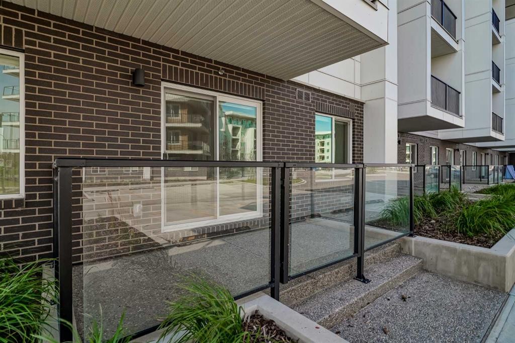 2120-265 Wolf Willow Boulevard Se, Calgary, AB