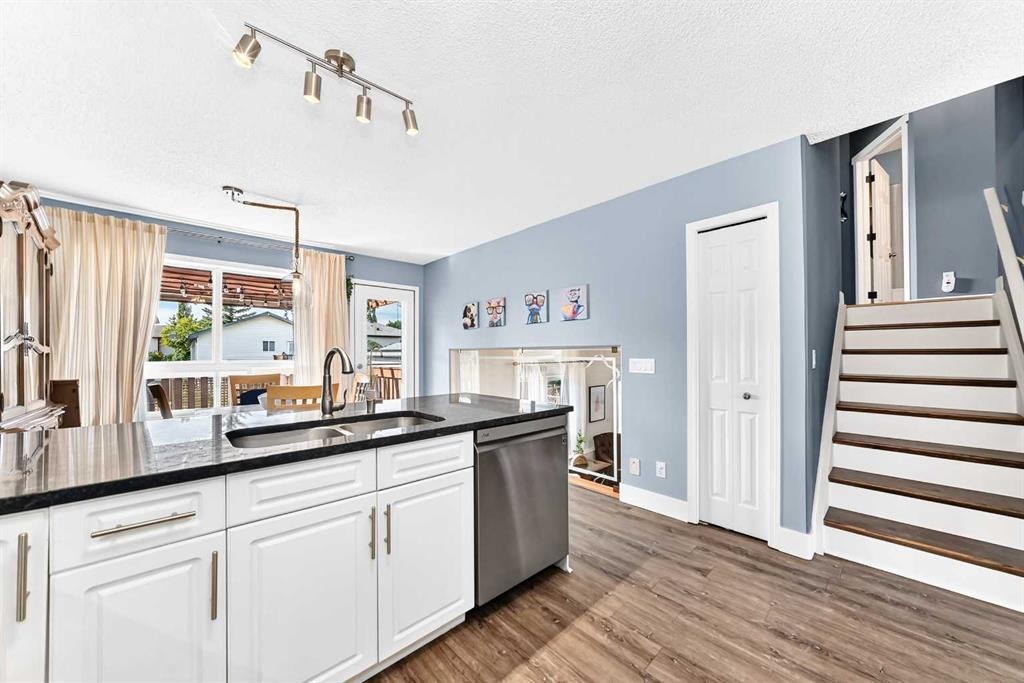 148 Creek Gardens Close Nw, Airdrie, AB