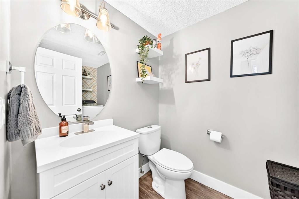 148 Creek Gardens Close Nw, Airdrie, AB