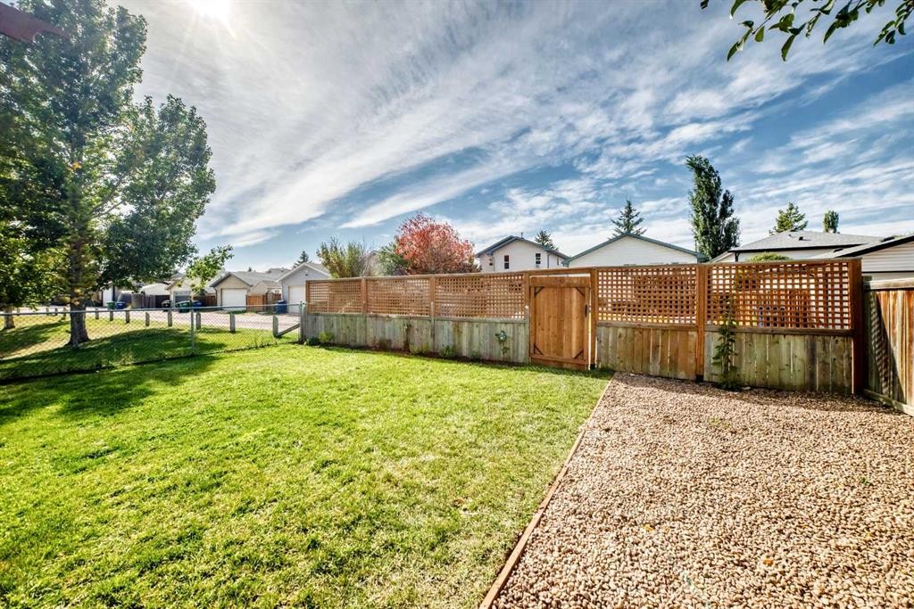 148 Creek Gardens Close Nw, Airdrie, AB