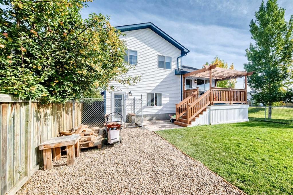 148 Creek Gardens Close Nw, Airdrie, AB