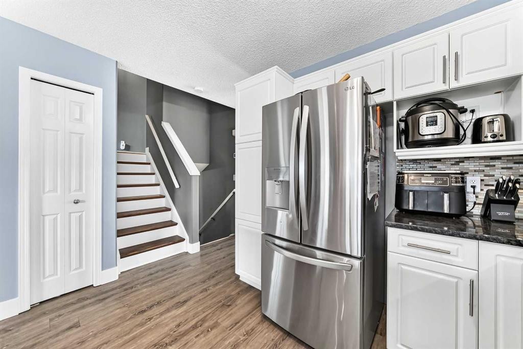 148 Creek Gardens Close Nw, Airdrie, AB