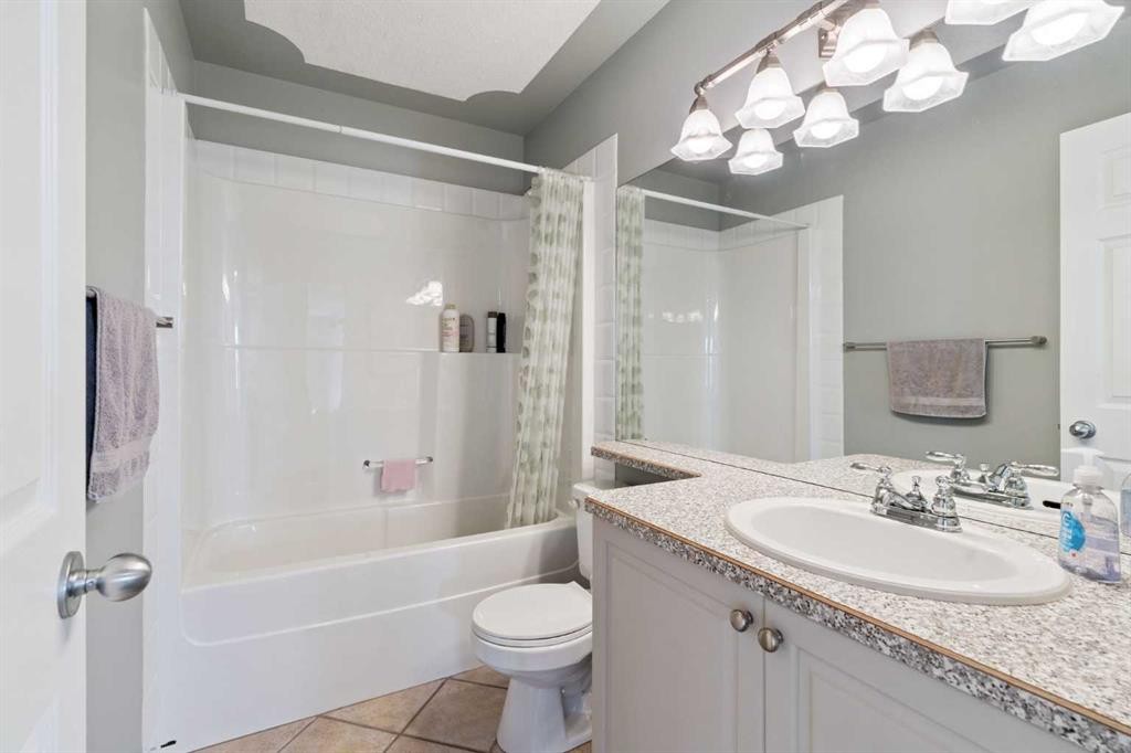 115 Cove Crescent, Chestermere, AB
