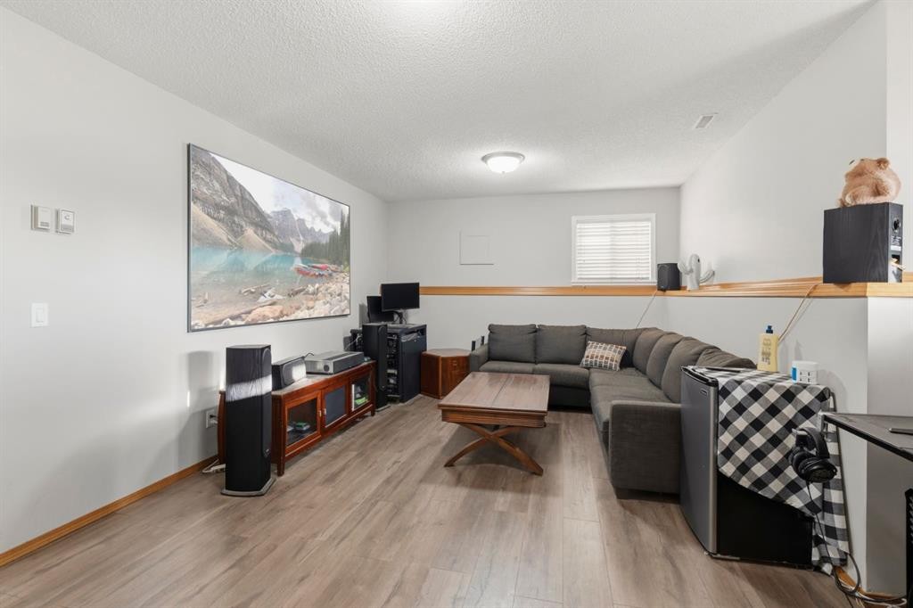 1541 Big Springs Way Se, Airdrie, AB