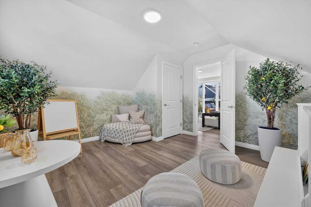 153 Mitchell Road Nw, Calgary, AB