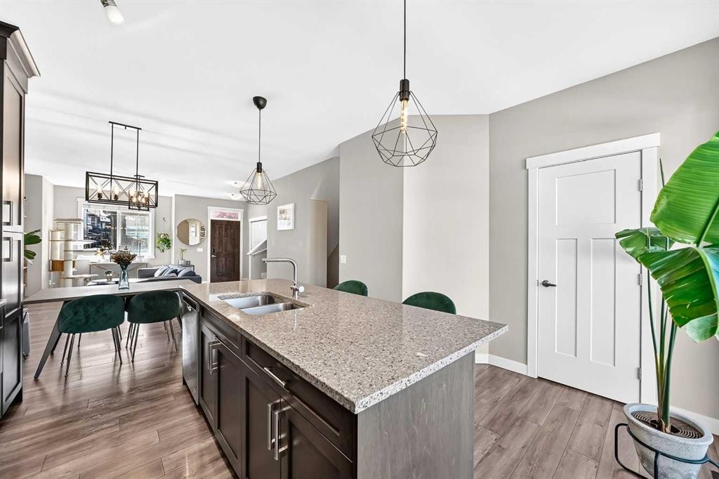 601 Evanston Manor Nw, Calgary, AB