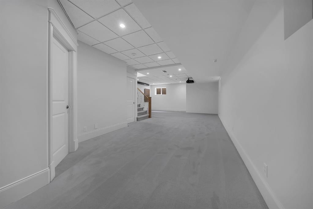 1010 19 Avenue Se, Calgary, AB