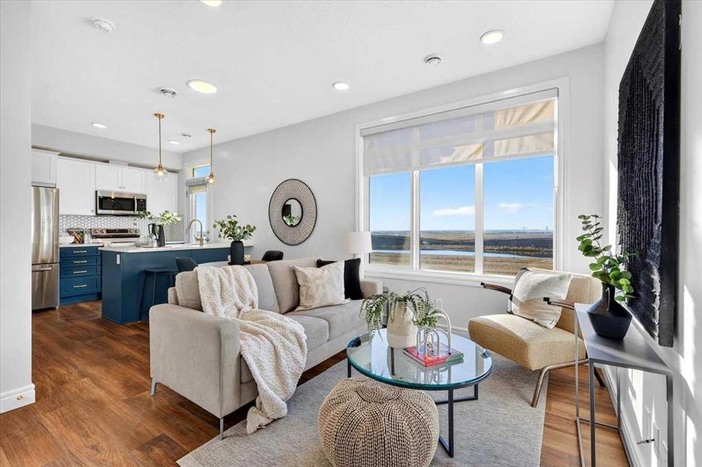 209-414 Seton Passage Se, Calgary, AB