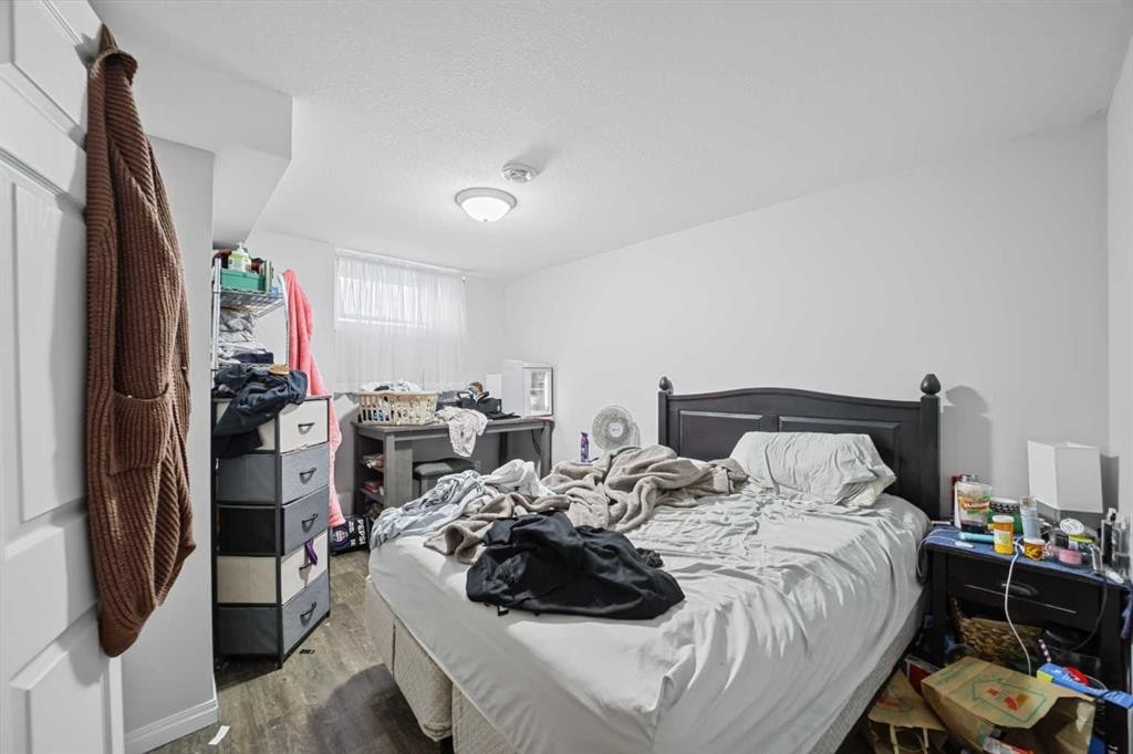 5313 50 Street, Olds, AB
