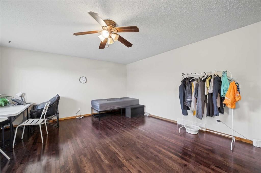 5313 50 Street, Olds, AB