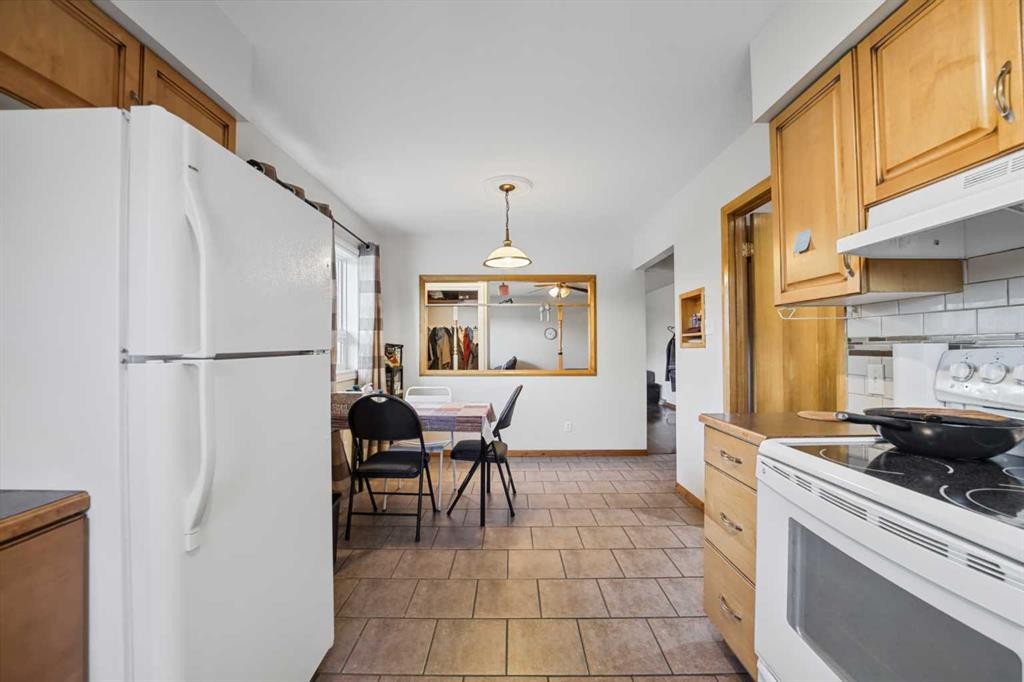 5313 50 Street, Olds, AB