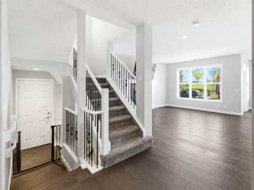 290 Masters Avenue Se, Calgary, AB 