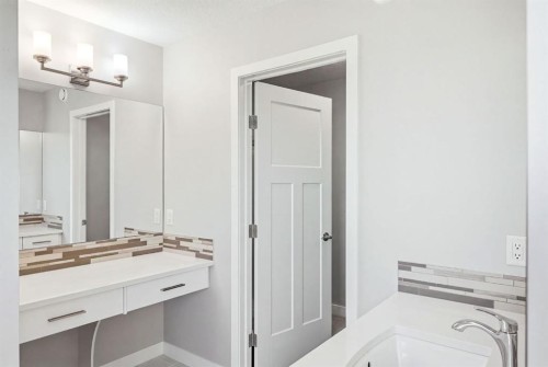 290 Masters Avenue Se, Calgary, AB 