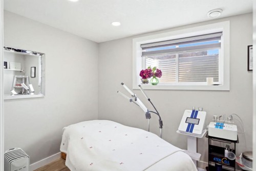 290 Masters Avenue Se, Calgary, AB 