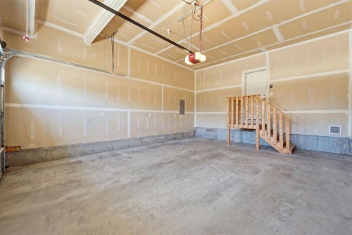 290 Masters Avenue Se, Calgary, AB 